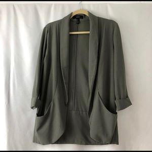 OLIVE GREEN 3/4 SLEEVE CREPE JACKET